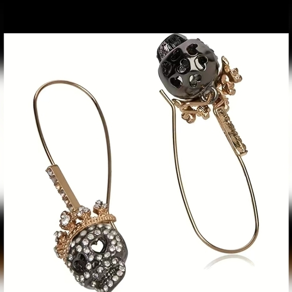 Rhinestone Skull Earrings dangle - Picture 2 of 5